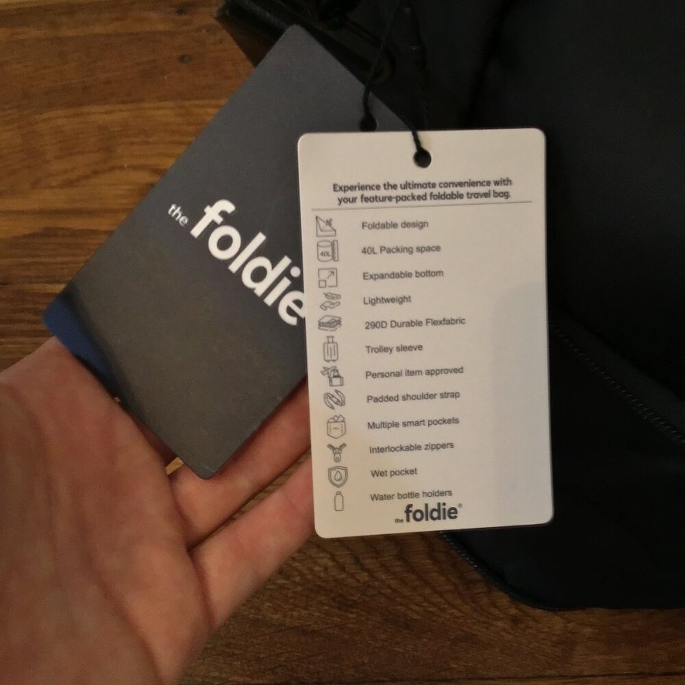 The Foldie Bag Black Unisex Foldie Travel Bag Black NWT - Picture 7 of 7